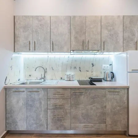 4 Apartment
